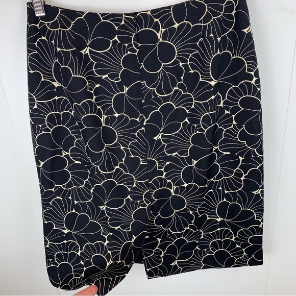 Vintage Ann Taylor 100% Silk  Black Ivory Floral Pencil Skirt 90s Y2K sz 6 - Picture 3 of 9